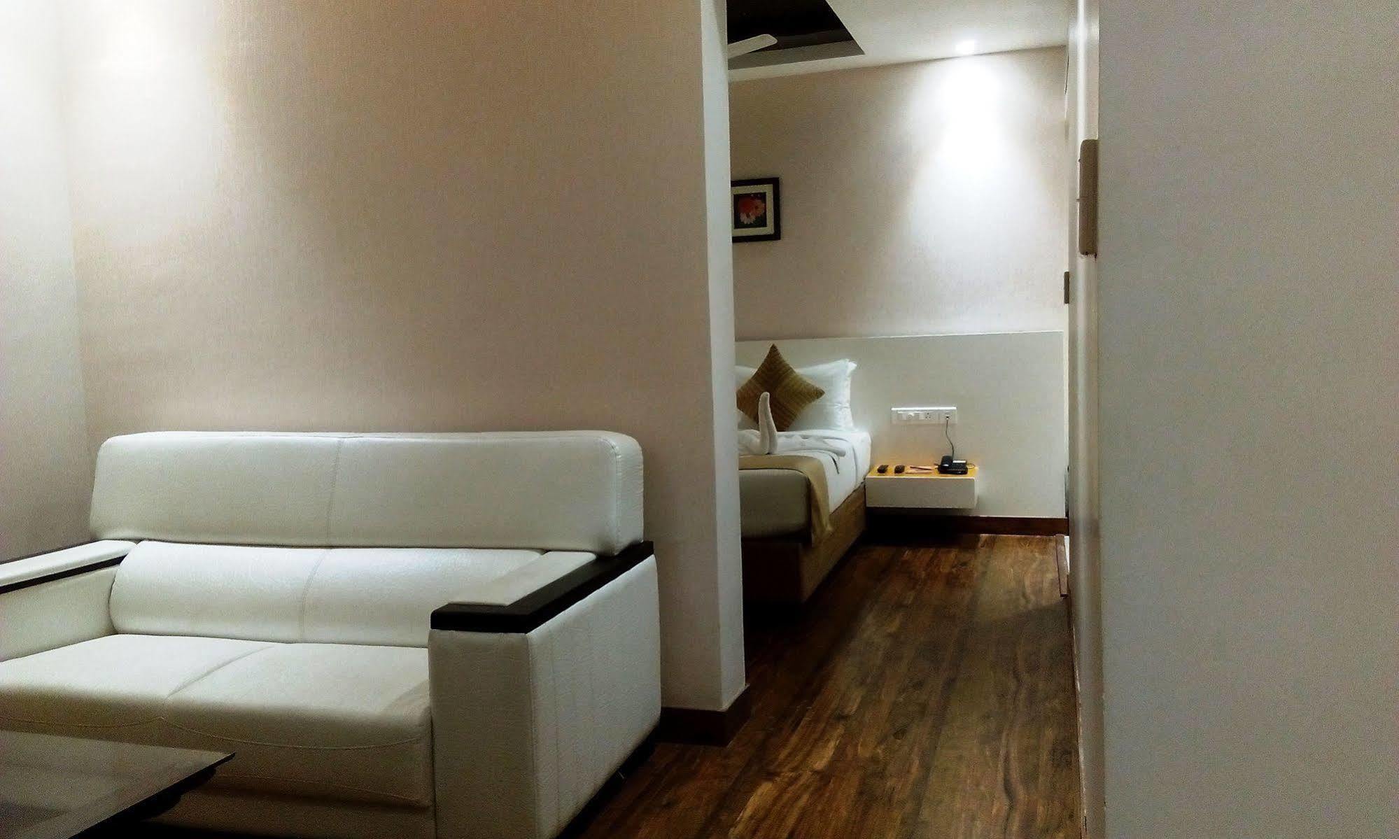 Mango Hotels Prangan Bhubaneswar Dış mekan fotoğraf
